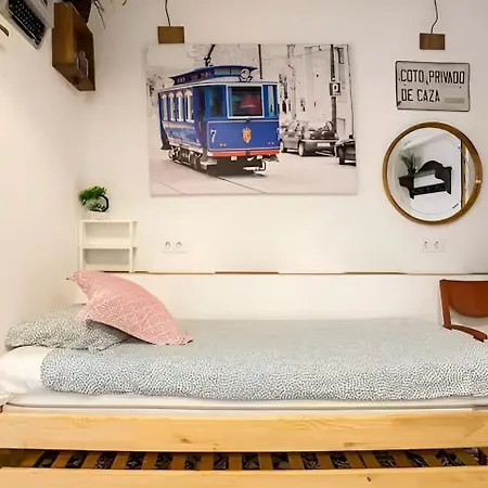 Daire Barcelona With Private Kitchen, Toilet & Shower 20min From The Center 5min To The Sant Adria de Besos
