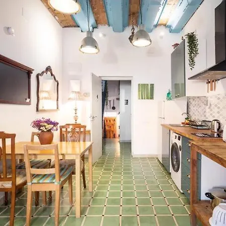 Daire Barcelona With Private Kitchen, Toilet & Shower 20min From The Center 5min To The Sant Adria de Besos